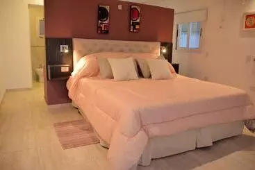 Aparthotel Arroyo Suite House