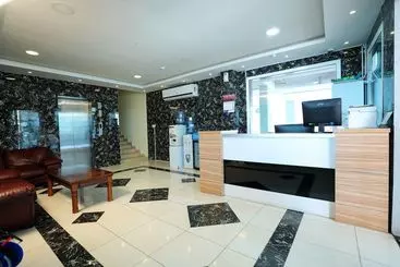 هتل آپارتمان Grand Plaza 1 By Oyo Rooms