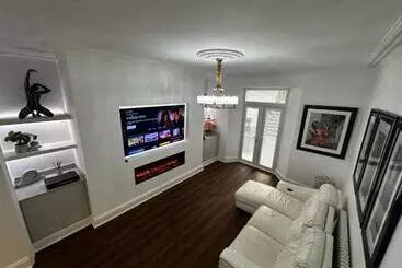 هتل Jewells Guest Accommodation