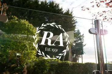 فندق Rufford Arms