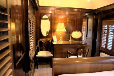 Отель The Old Railway Station