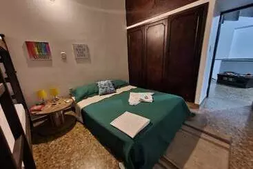 Green Door Boutique   Hostel