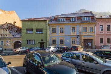 بنسيون Oliver House