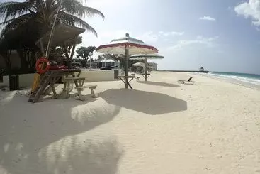 Turist apartmanları Honeycombe Villa By Jamaican Treasures
