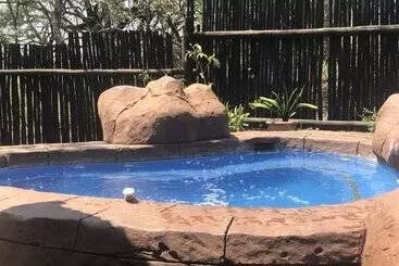 Hotel Tranquil Nest