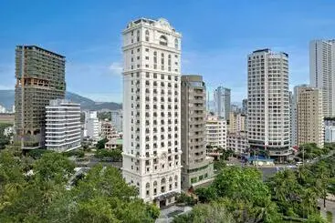 هتل Mercure Nha Trang Beach