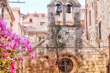 آپارتمان‌های توریست‌ها Heart Of The City Apartments