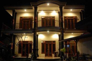 Otel Aditya Homestay