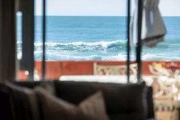 ツーリストアパートメント Jeffreys Bay Beach Accommodation