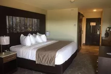 Aiden By Best Western Warm Springs Hotel And Event Center