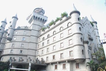 فندق Amrutha Castle