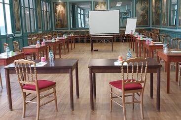 Hotel Ibis Styles Moulins Centre