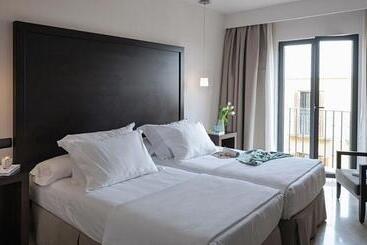 هتل Rey Alfonso X