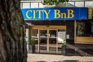 Отель Skoogs City Bnb