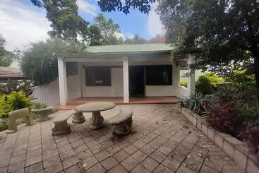 Bed & Breakfast Green Gables