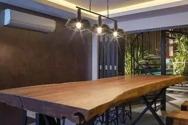 Prime Town   Posh & Port Hotel Phuket