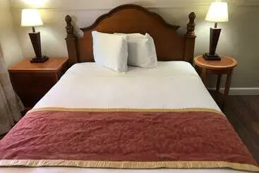 Ocala Cove Motel