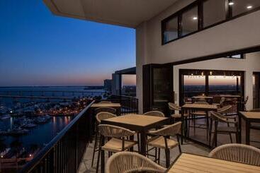 Luminary Hotel & Co., Autograph Collection