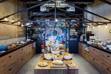 Me And All Hotel Kiel, By Hyatt