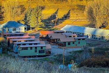 فندق على الطريق The Lodges Of Oak Creek