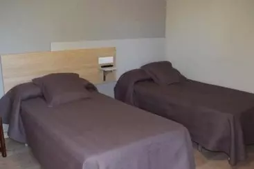 Pensión Albergue Los Caminantes   Hostel