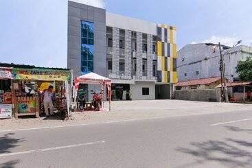 Hotel Capital O 3476 Millenium Inn