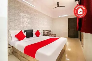 ホテル Oyo 72186 Joy Rooms Bawana Industrial Area