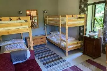 Bed and Breakfast Stenbrottets Smedja