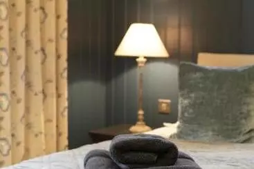 Cwmbach Lodge Luxury B&b