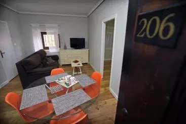 آپارتمان‌های توریست‌ها Apartamentos Santa Lucia