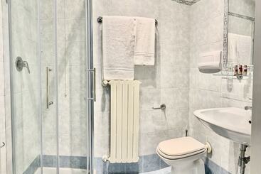 ホテル Ennesima Osteria Con Alloggio Bike