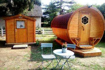 Пансион Les Tonneaux De L'eure Logement Insolite