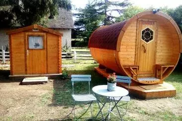Pensão Les Tonneaux De L'eure Logement Insolite