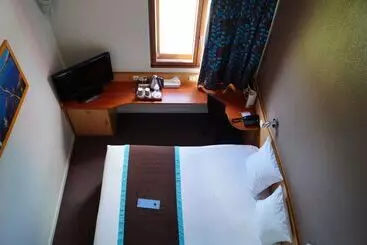 Hotel Kyriad Montpellier Aéroport   Parc Expo