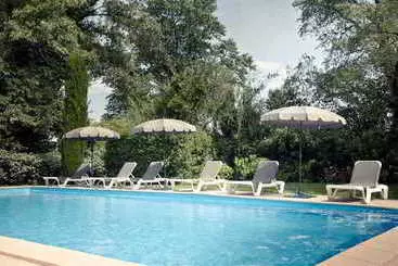 בית מלון כפרי Hôtel Mercure Cavaillon