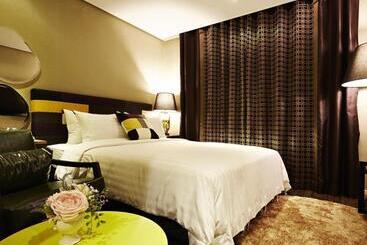 Hotel Namoo Cheong Ju