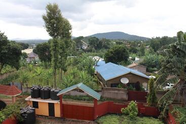 Hotel Arusha Family Retreat Resort