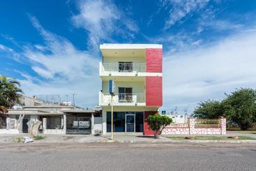 Otel Oyo  Suites San Fernando