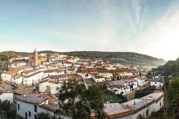 بيت ريفى El Risco Del Lomero