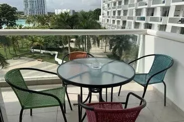 Majatalo Town Center Paradise In Playa Blanca