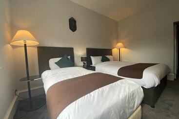 هتل No6 West Coates