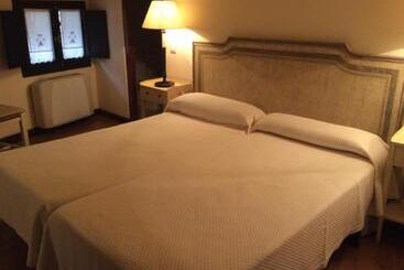 Casa Rural Las Pedrolas