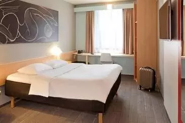هتل Ibis Jena City