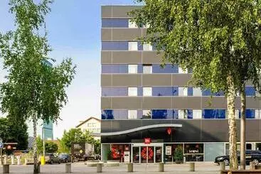 هتل Ibis Zurich City West