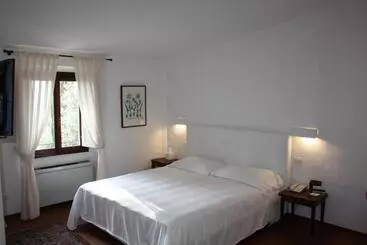 هتل Villa I Barronci Resort & Spa