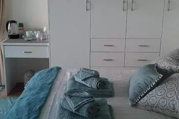 Bed and Breakfast Wave Dancer