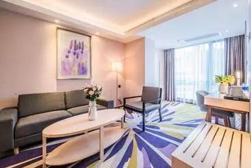 Lavande Hotels·zhuhai Qinglv Middle Road Opera House