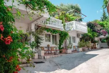 Pensão Mediterranean Retreat Becici