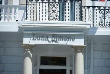 فندق Luna And Simone