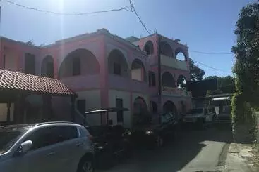 هتل Mamacitas Guest House